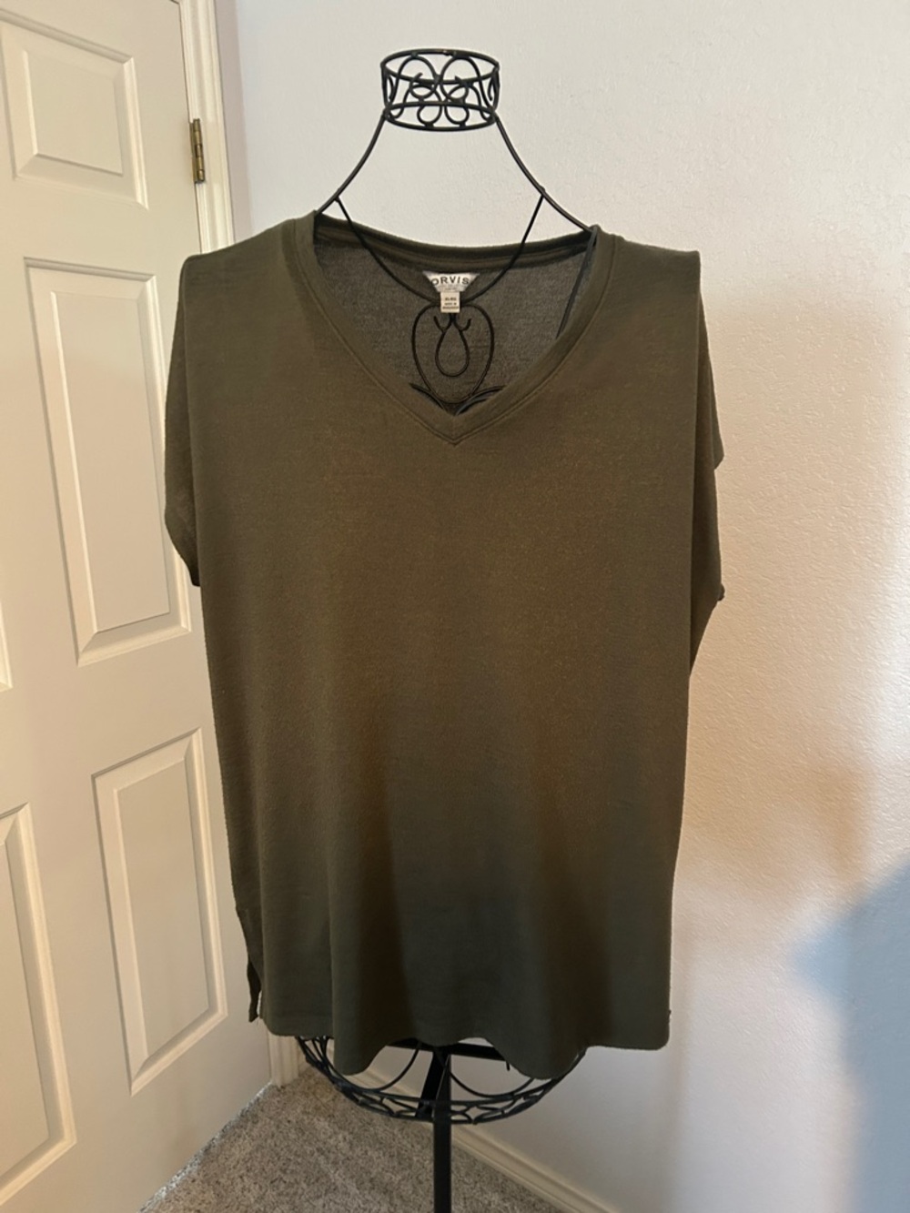 Orvis Olive Green V-Neck Short Sleeve Knit Top